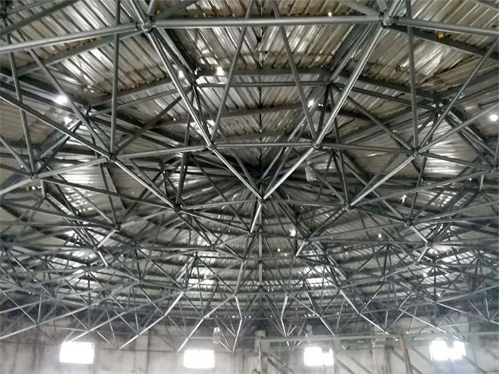 东丽洗煤厂蓄水池网架
